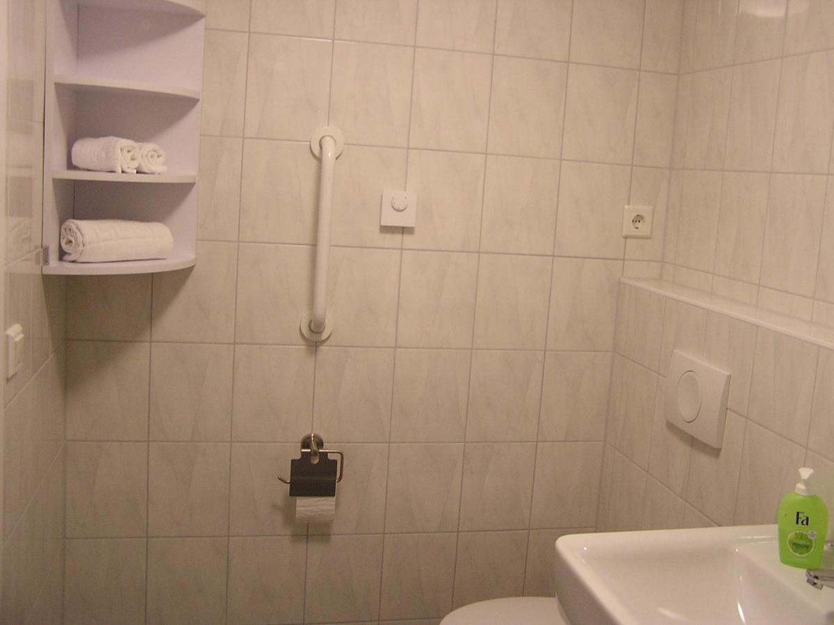 Appartement Haus Thomas II à Naumbourg Extérieur photo