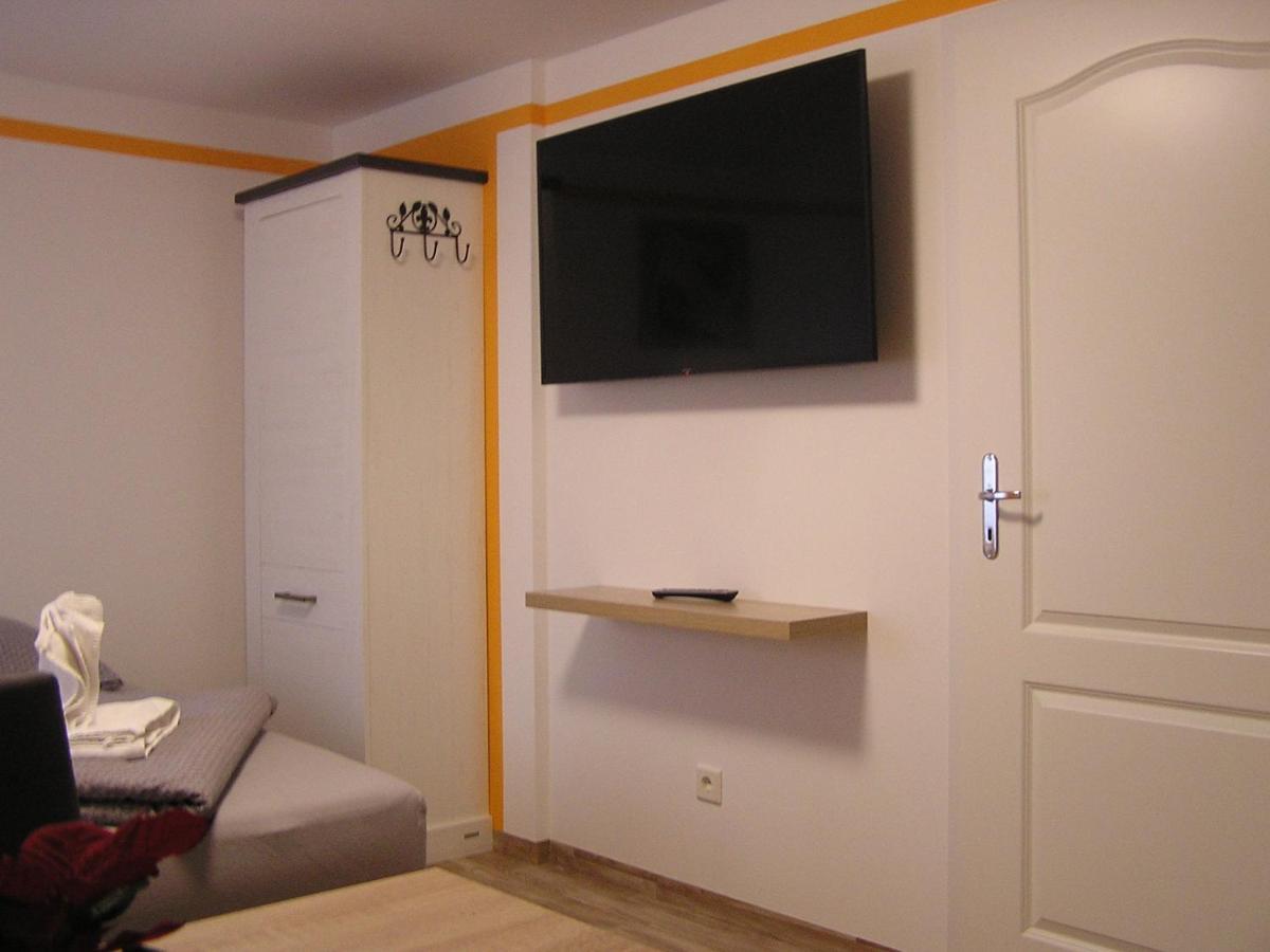 Appartement Haus Thomas II à Naumbourg Extérieur photo