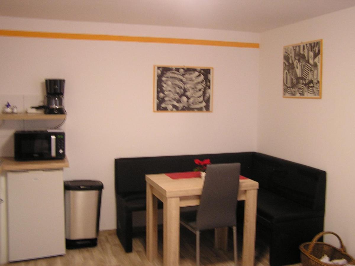 Appartement Haus Thomas II à Naumbourg Extérieur photo